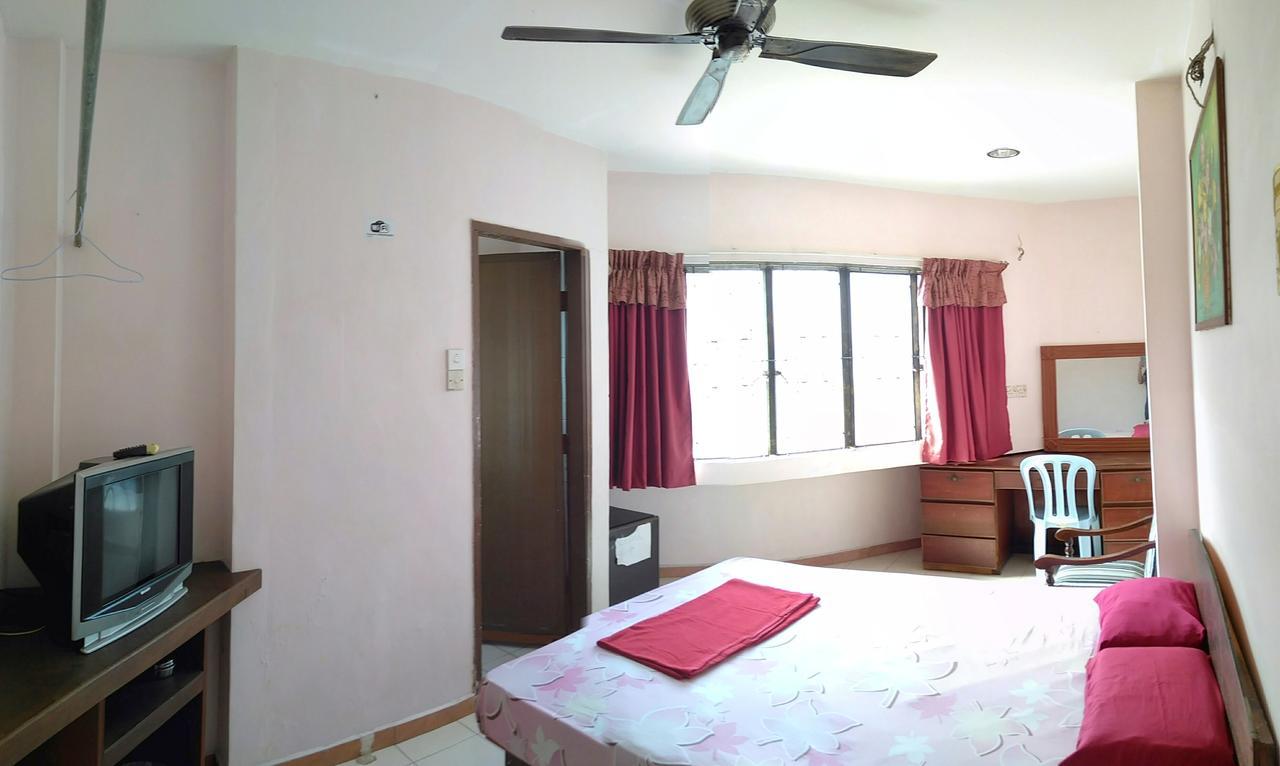 New Budget Inn Hotel Chukai Dış mekan fotoğraf