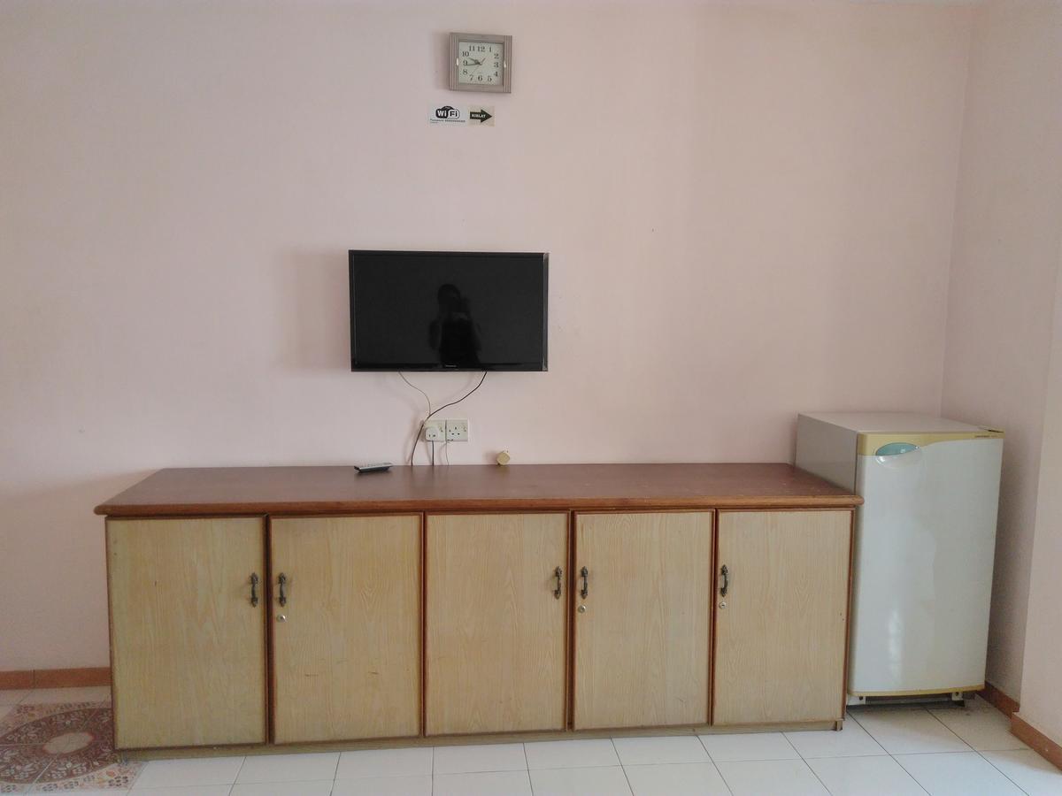 New Budget Inn Hotel Chukai Dış mekan fotoğraf