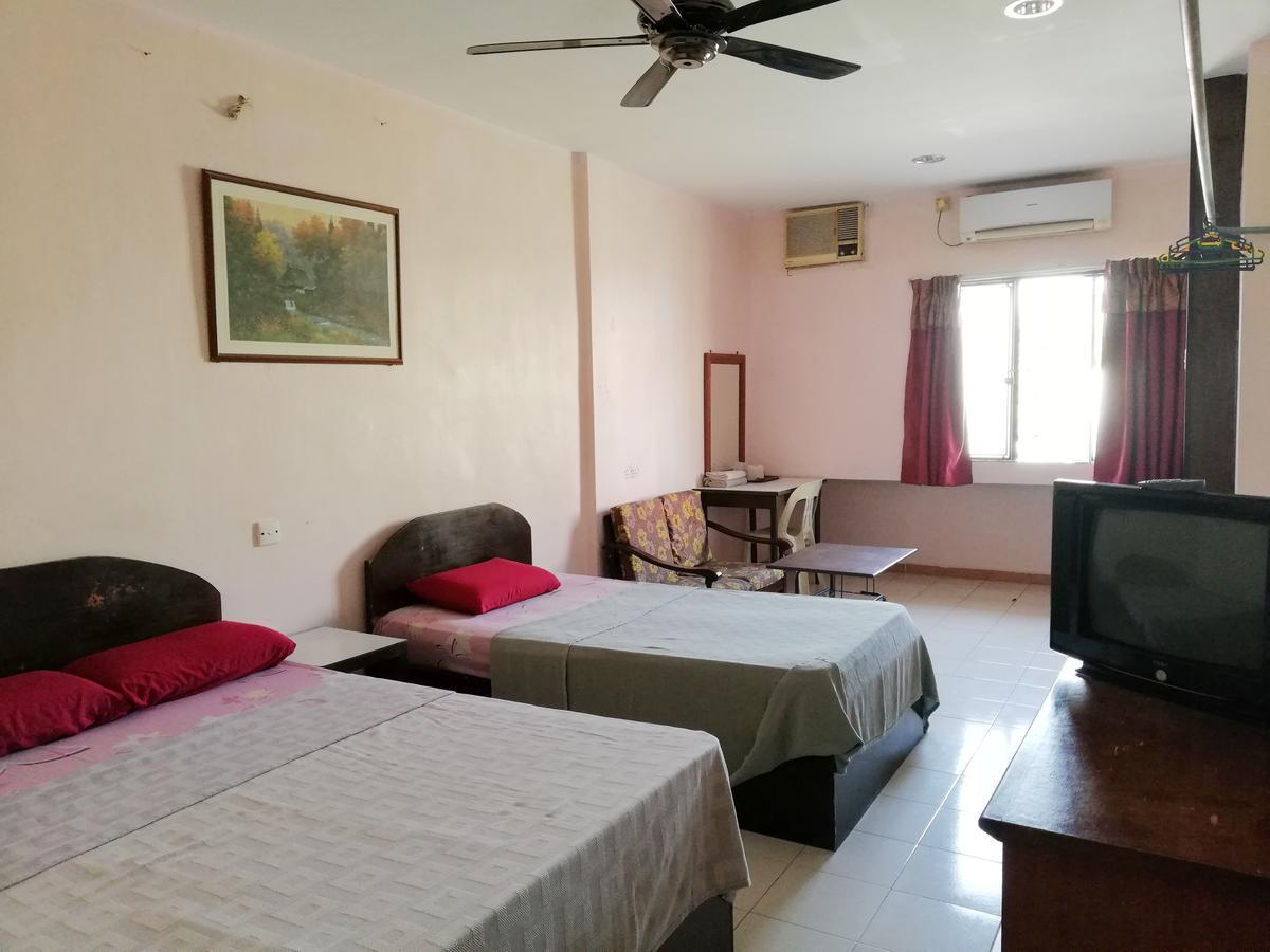 New Budget Inn Hotel Chukai Dış mekan fotoğraf